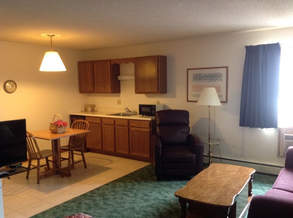 Value Host Motor Inn Marquette Dış mekan fotoğraf